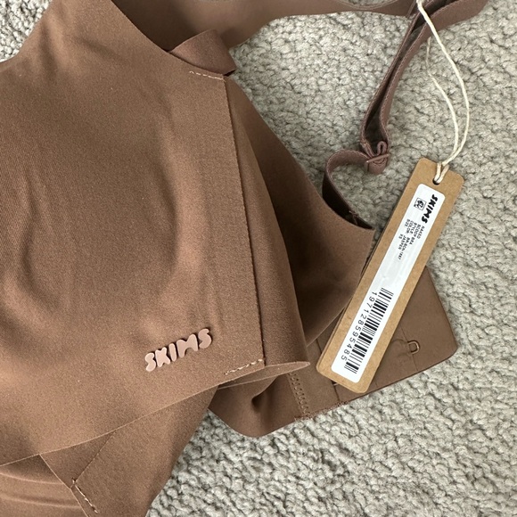 Skims bralette - Picture 2 of 2